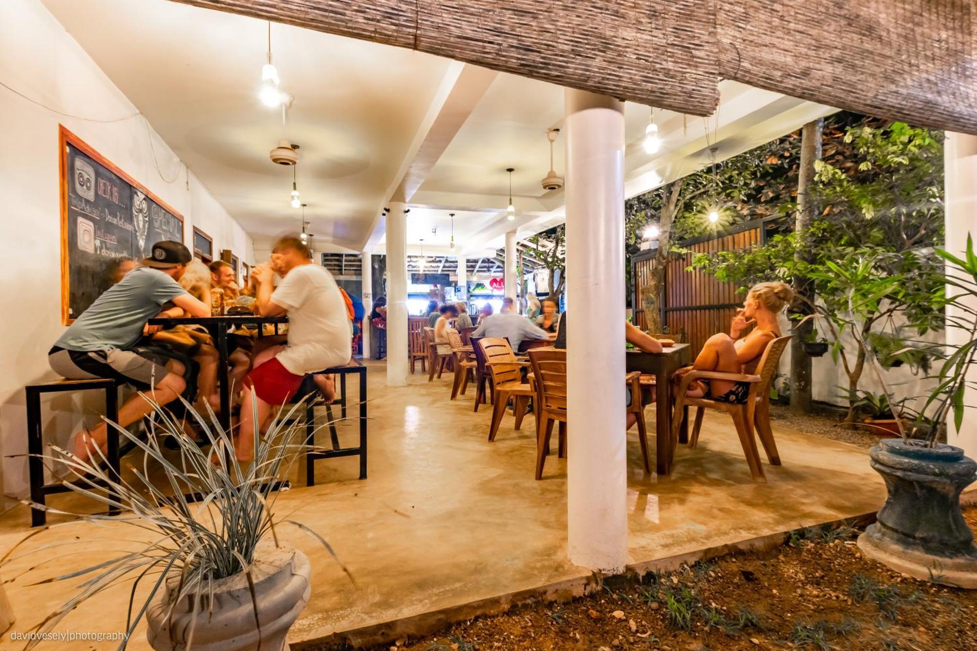 Dorian Guest House And Restaurant 웰리가마 외부 사진