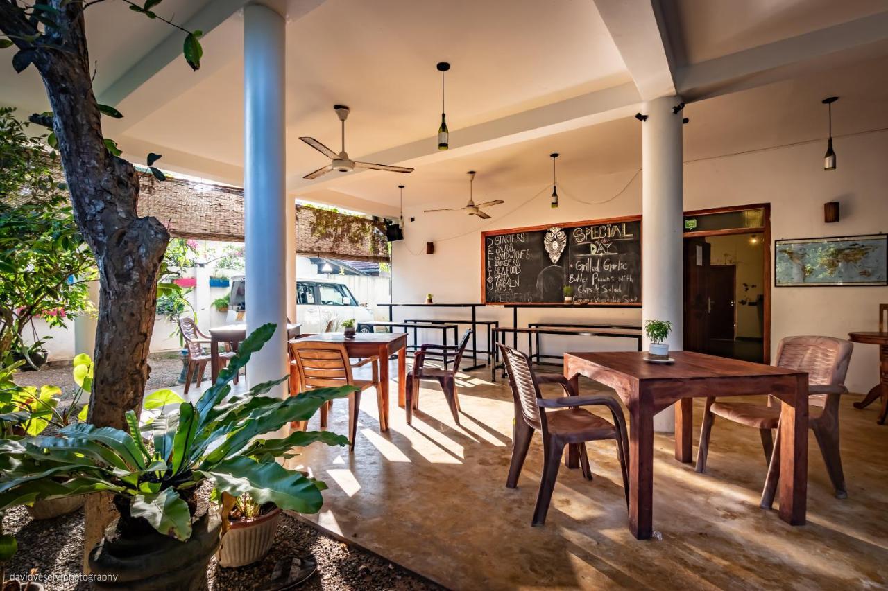 Dorian Guest House And Restaurant 웰리가마 외부 사진